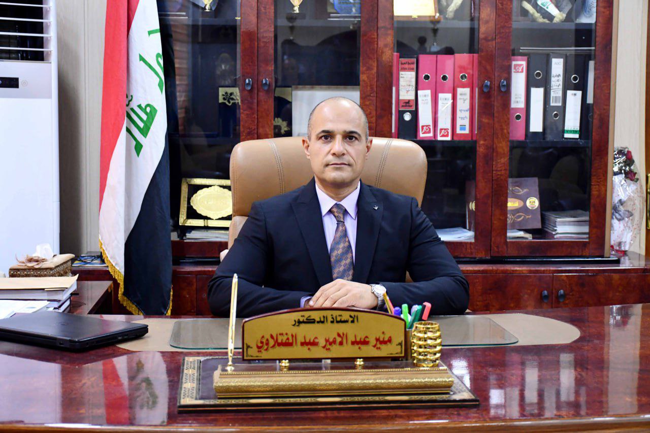 دكتور منير